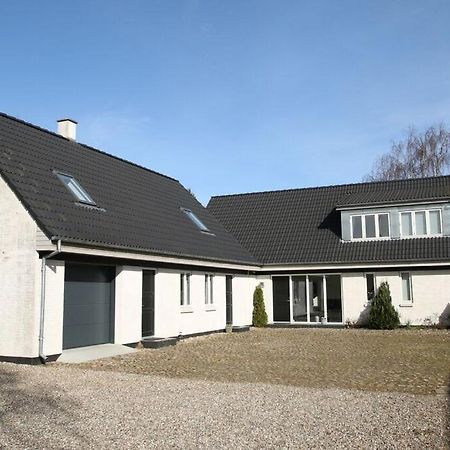 Stenbrogard Harlev Stationsby Exterior foto